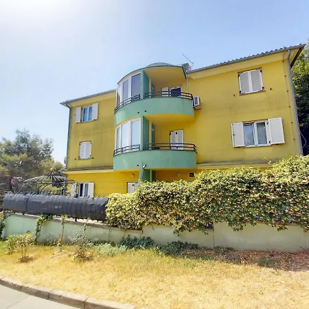 Lungomare Apartmán Pula